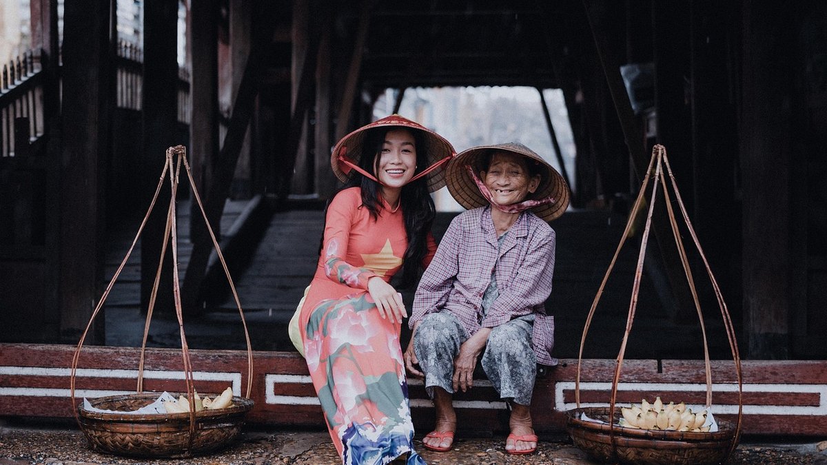 How to Support a Friend Through Bereavement